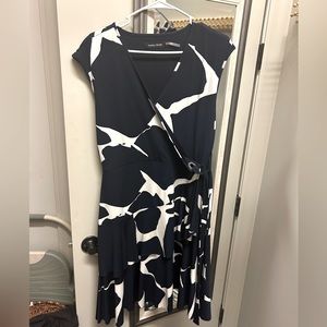 Ivanka Trump Womens' Short Sleeve Faux Wrap Ruffle Dress, Size Medium